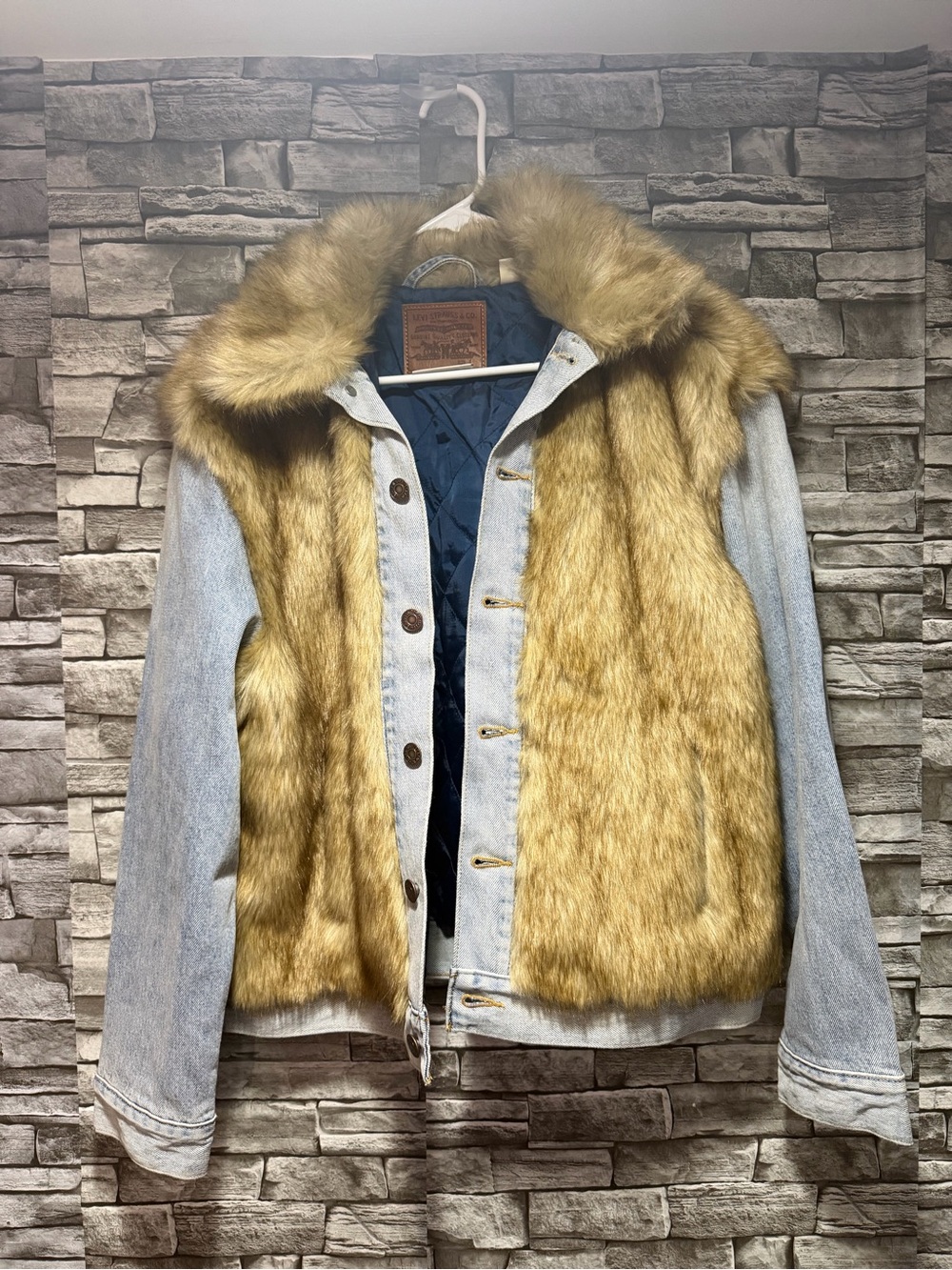 Levi's Women’s L Light Blue Denim Jacket with Golden Faux Fur Vest
